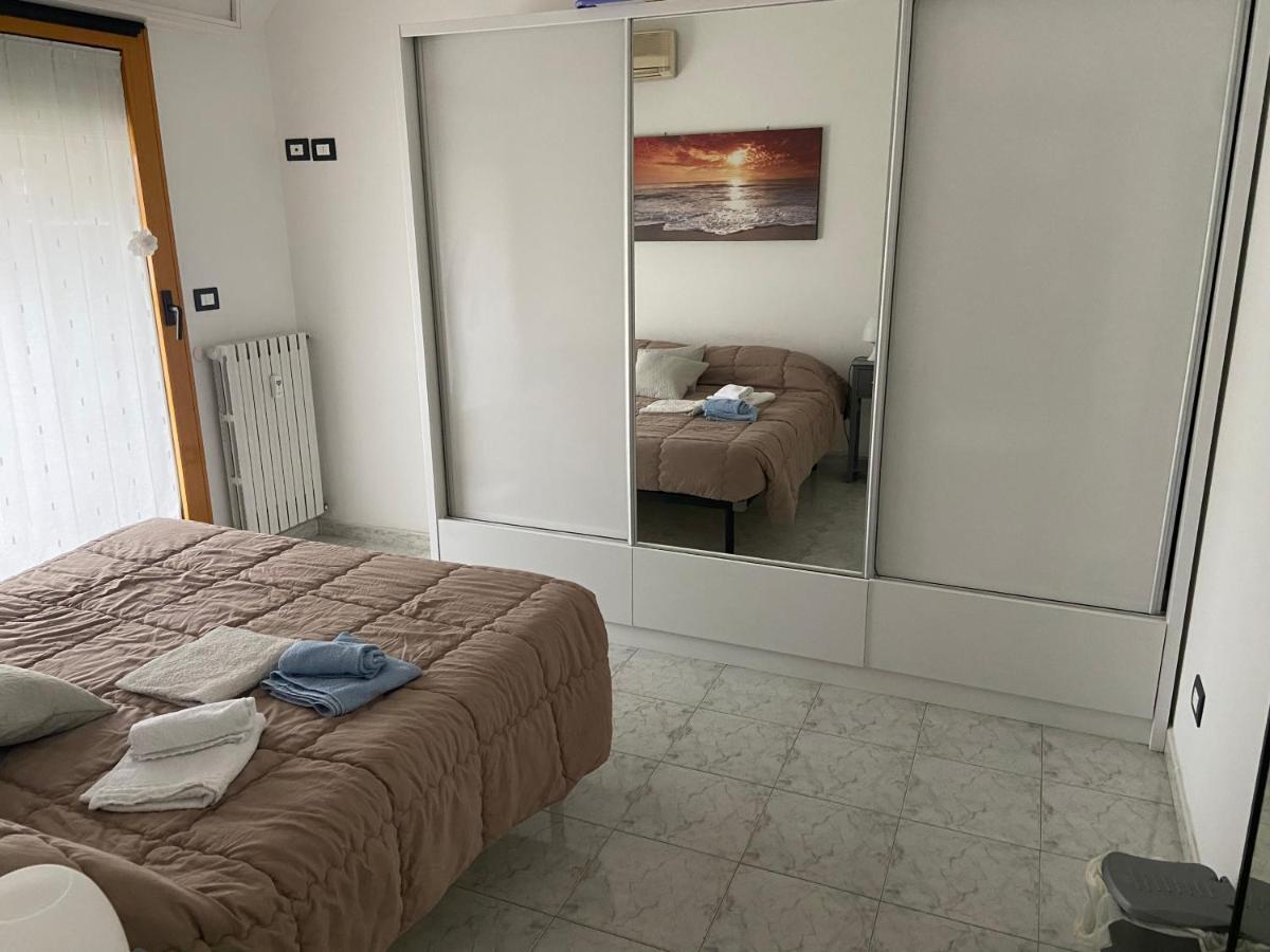 La Casa Di Giada Apartment Peschiera Borromeo Exterior foto