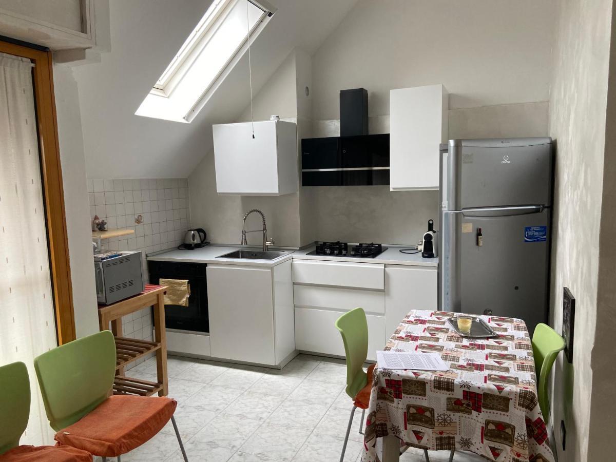 La Casa Di Giada Apartment Peschiera Borromeo Exterior foto